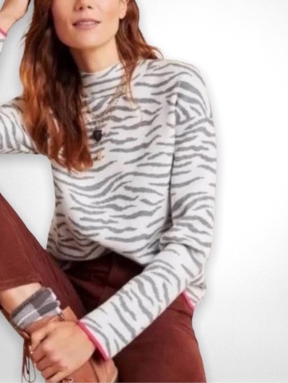 Anthropologie Lizzie Mock Neck Sweater White Gray Zebra Print Pink Accents Small